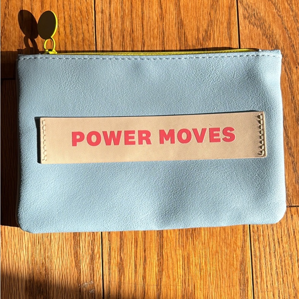 Ipsy makeup pouch